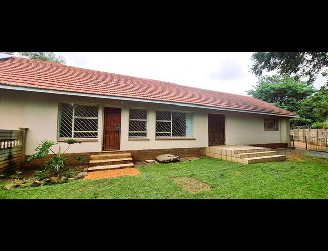 6 BEDROOM HOUSE FOR SALE IN ELDORAIGNE